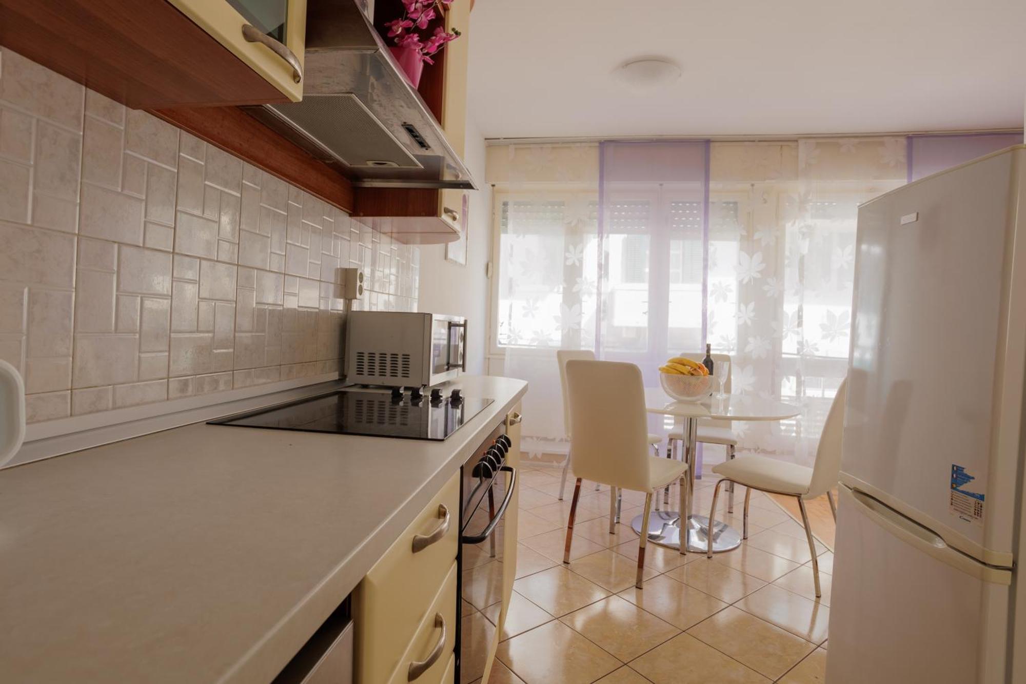 Apartment Center Silvana